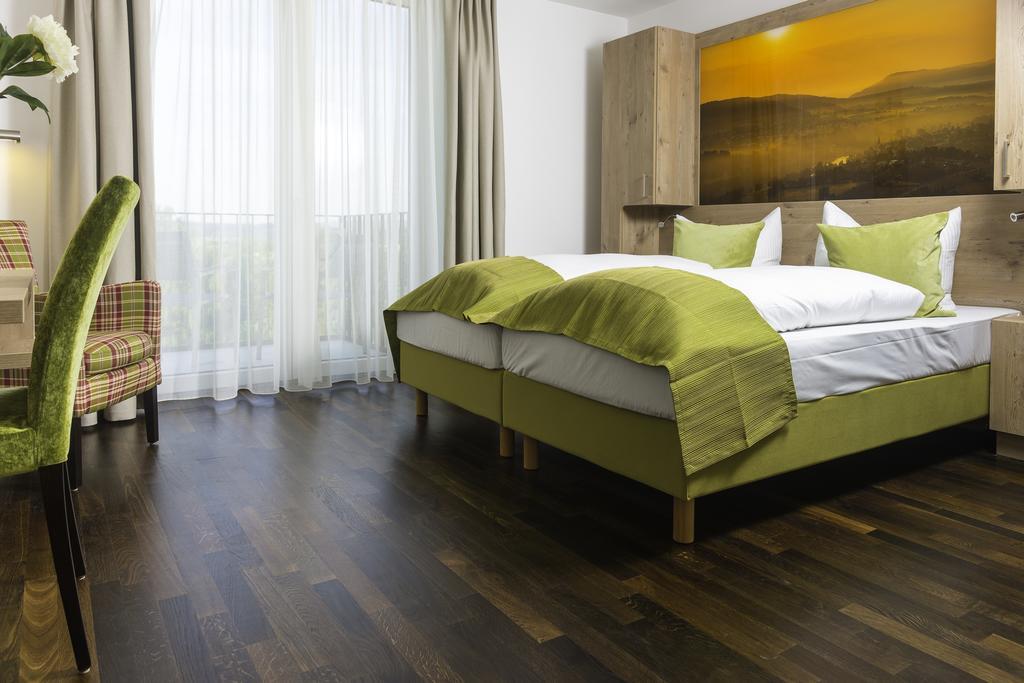 Hotel Rheingold Gailingen Kamer foto